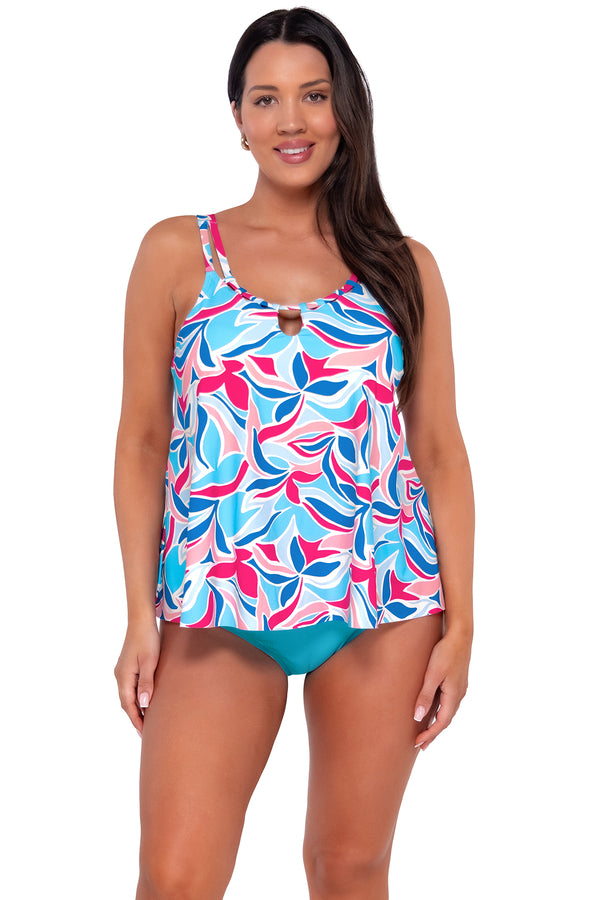 Front pose #1 of Nicki wearing Sunsets Escape Making Waves Sadie Tankini Top with matching