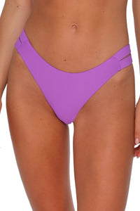 Sunsets Berry Burst Dora Double Tab Bottom