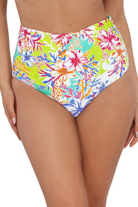 Front pose #1 of Taylor wearing Sunsets Botanical Bliss Sandbar Rib Capri High Waist Bottom