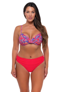 Front pose #1 of Nicky wearing Sunsets Rue Paisley Crossroads Underwire Top with matching Unforgettable Bottom bikini