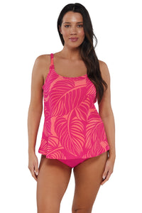 Front pose #1 of Nicki wearing Sunsets Escape Blushing Palms Sandbar Rib Jenna Tankini Top