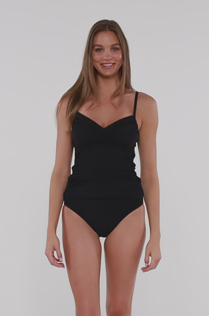 Ocean Simone Tankini: Slim-Fit, Cup-Sized Top