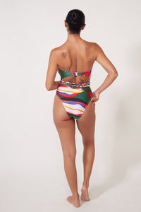 Villa Fresca Fronda Lyra One Piece