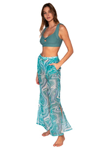 Side view of Sunsets Moon Tide Breezy Beach Pant