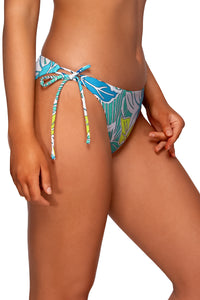 Side view of Sunsets Kailua Bay Everlee Tie Side Bottom