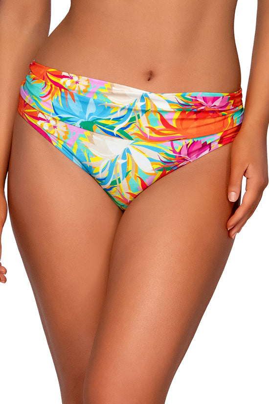 Charger l&amp;#39;image dans la galerie, Front view of Sunsets Lotus Unforgettable Bottom

