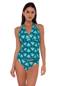 Front pose #1 of Gigi wearing Sunsets Palm Beach Mia Tankini Top showing double-strap V-neck paired with Collins Hipster bikini bottom